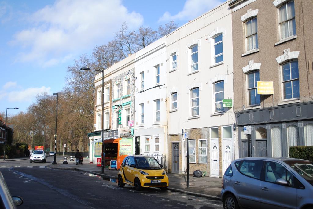 176a Chatsworth Road, E5 0LT