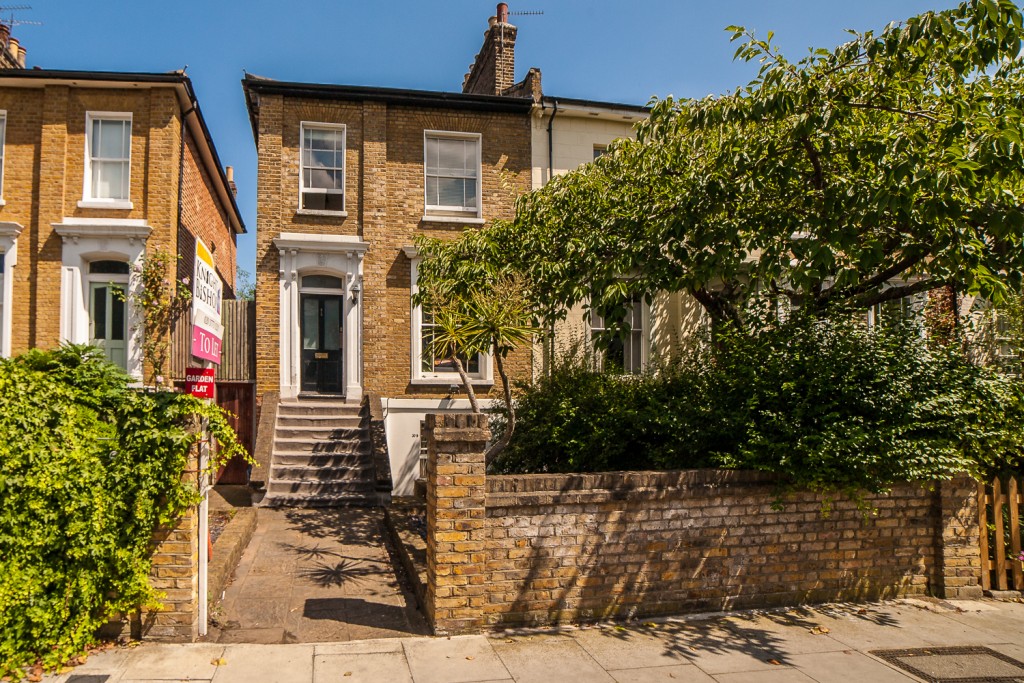 Basement flat, 30 Parkholme Road, E8 3AG